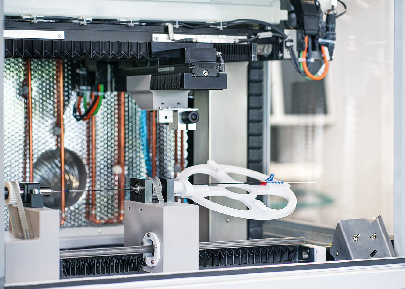 mechatronische Anlage wird intelligent 