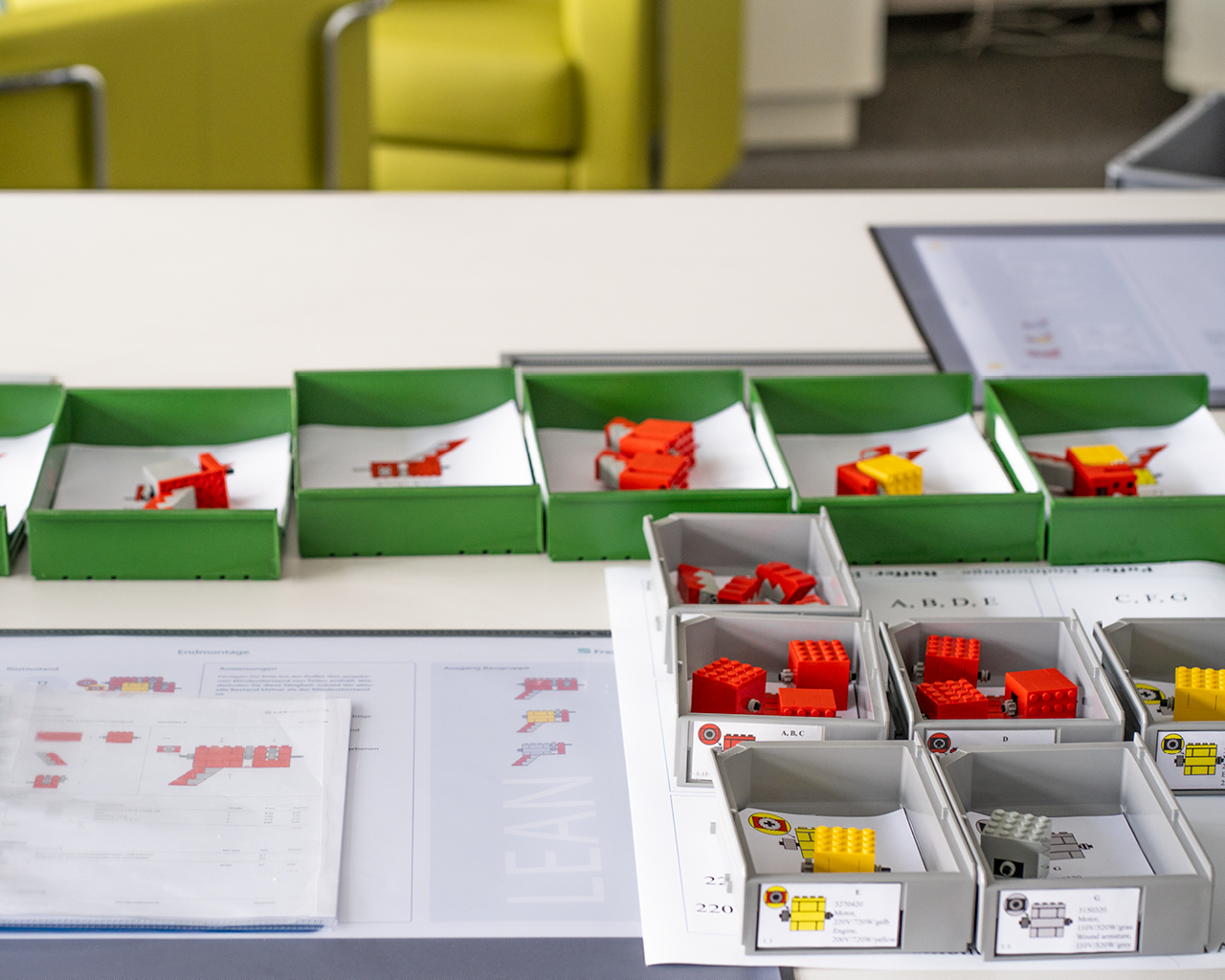 Input warehouse for engine assembly