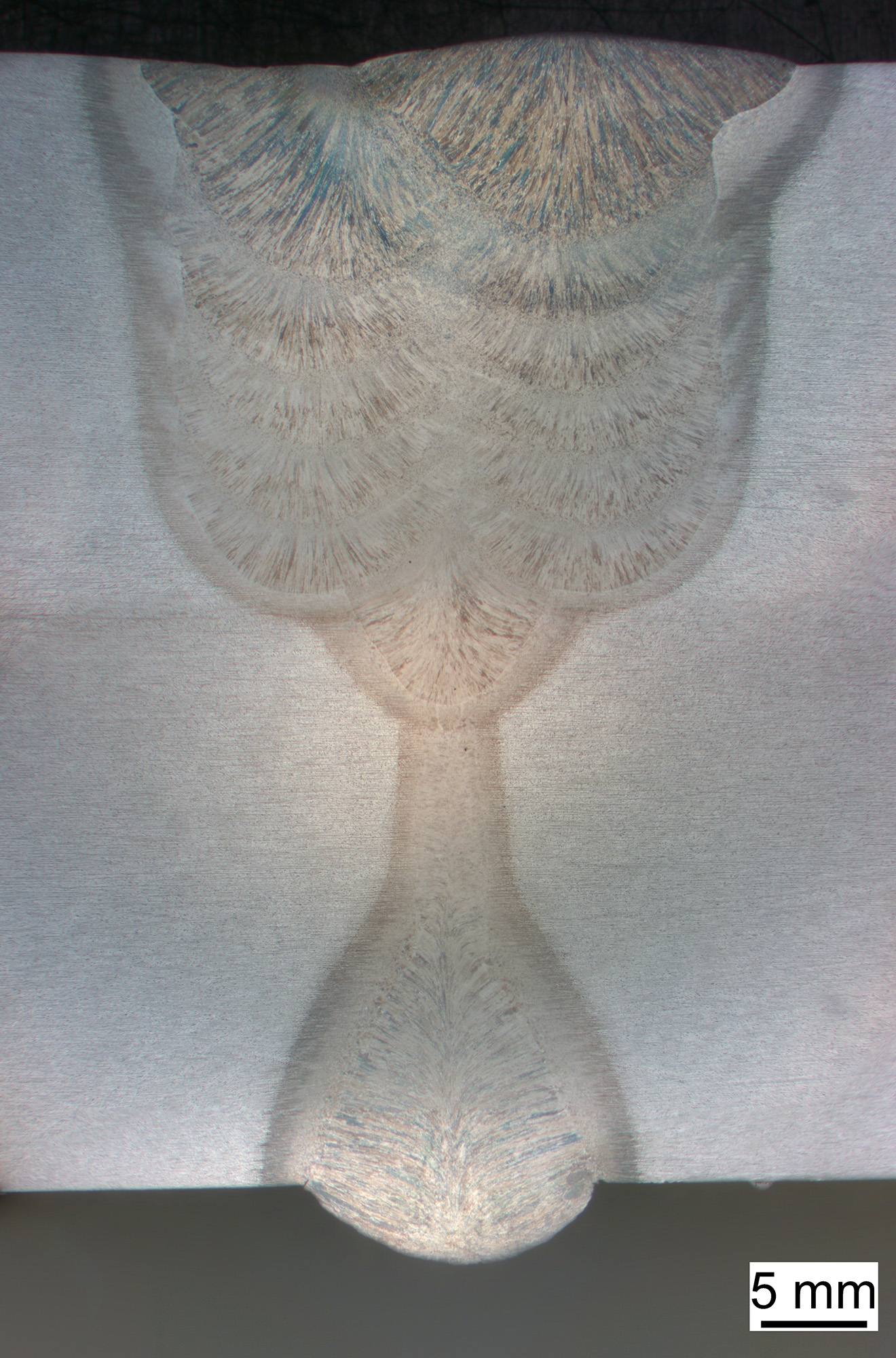 Weld seam of the combined laser hybrid and submerged arc welding process of Fraunhofer IPK.